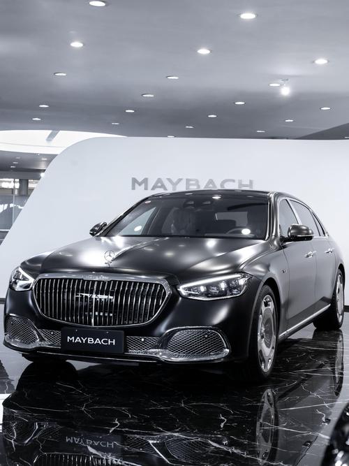 重庆204岚图汽车的售后服务让用户无忧出行，迈巴赫未来的豪华车趋势